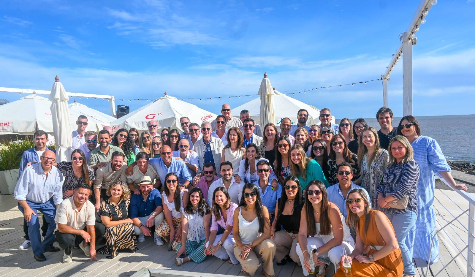 Fiesta de Fin de Año – Laboratorio Lazar